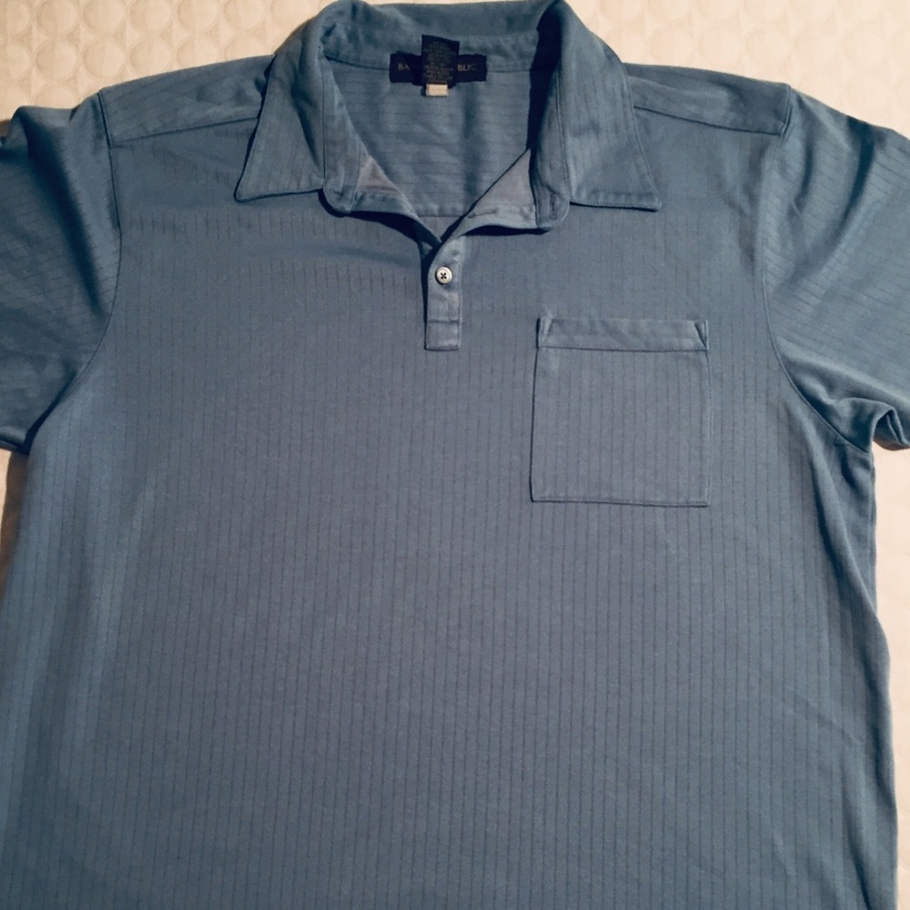 VINTAGE BANANA REPUBLIC SHIRT. NICE.